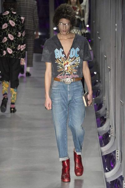 Shop Gucci Printed Cotton T-shirt In Medley Prieted