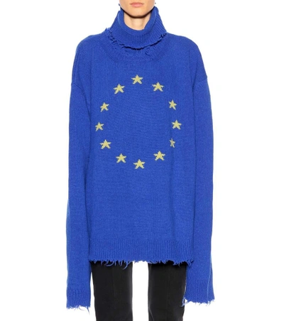 Shop Vetements Distressed Wool-blend Sweater In Lleu