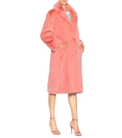 dynamisch Medisch wangedrag Senator Burberry Faux Fur Single-breasted Coat In Pink | ModeSens