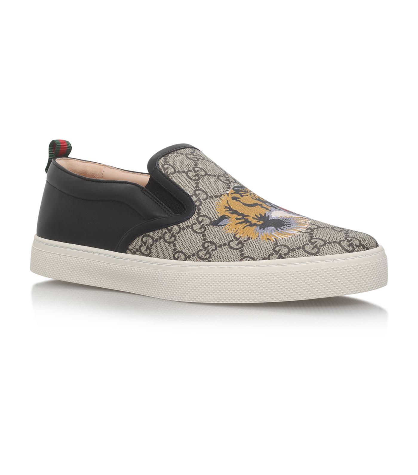 gucci tiger print shoes