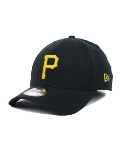 Shop New Era Pittsburgh Pirates Mlb Team Classic 39thirty Stretch-fitted Cap In Black