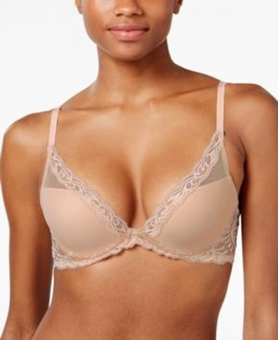 Shop Gucci Feathers Lace Bra 730023 In Cameo Rose- Nude 01