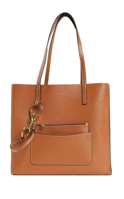 Shop Marc Jacobs The Bold Grind Leather Shopping Bag In Cuoio
