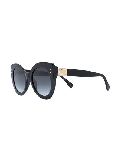 Shop Fendi Peekaboo Sunglasses In Black