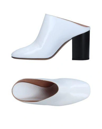 Shop Maison Margiela Woman Mules & Clogs White Size 7.5 Soft Leather