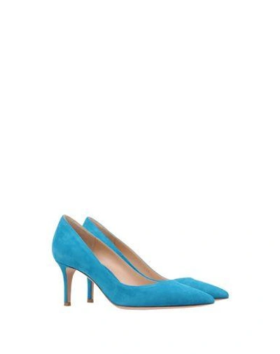 Shop Gianvito Rossi Pump In Turquoise