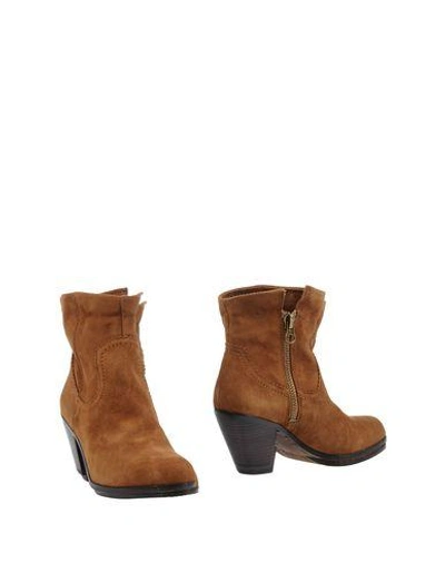 Shop Sam Edelman Ankle Boot In Brown