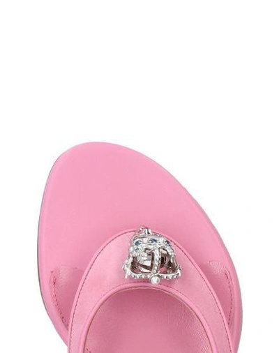 Shop Alexander Mcqueen Woman Thong Sandal Pink Size 5 Leather