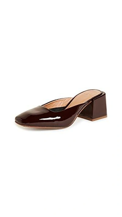 Shop Loq Vale Mule Pumps In Burdeos