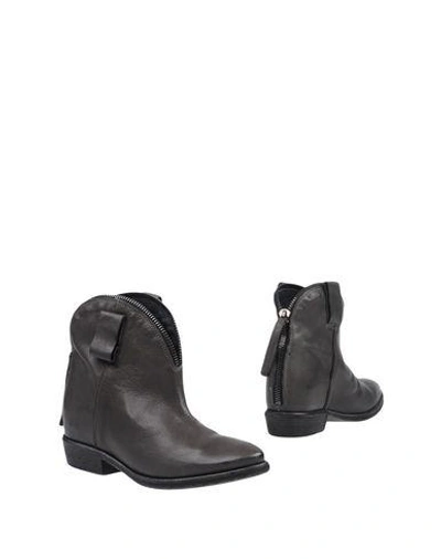 Shop Cinzia Araia Ankle Boot In Steel Grey