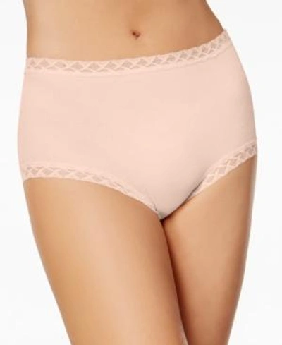 Shop Gucci Bliss Lace-trim High Rise Cotton Brief 755058 In Cafe- Nude 01