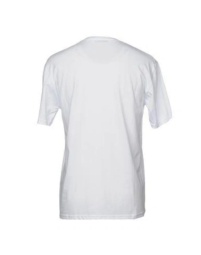 Shop Alessandro Dell'acqua T-shirts In White