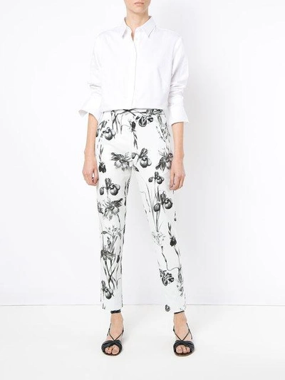Shop Andrea Marques Printed Skinny Trousers - Est Flores Branca