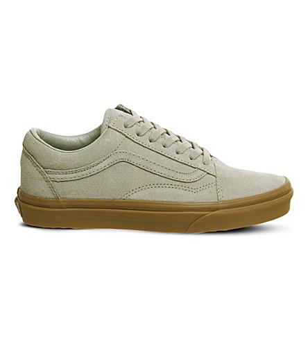 vans old skool suede and gum kahki trainers