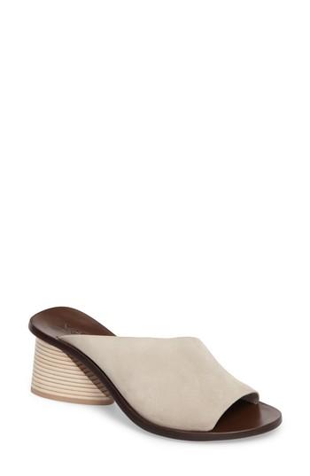mercedes castillo izar slide