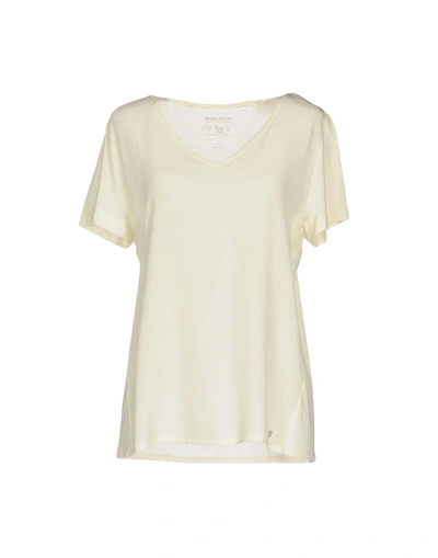 Shop Woolrich T-shirts In Ivory