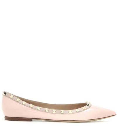 Shop Valentino Rockstud Patent Leather Ballerinas In Pink