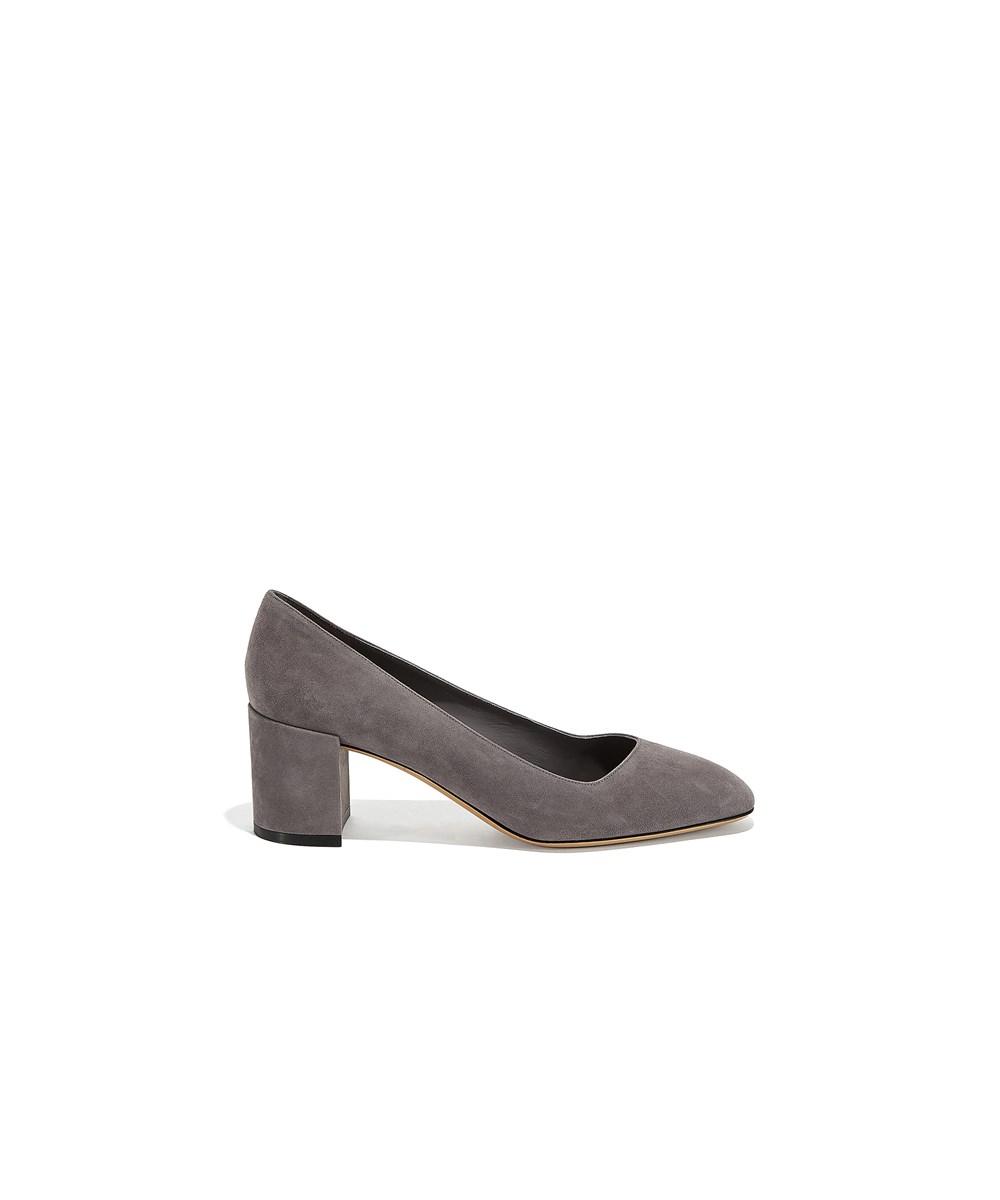 ferragamo block heel pumps