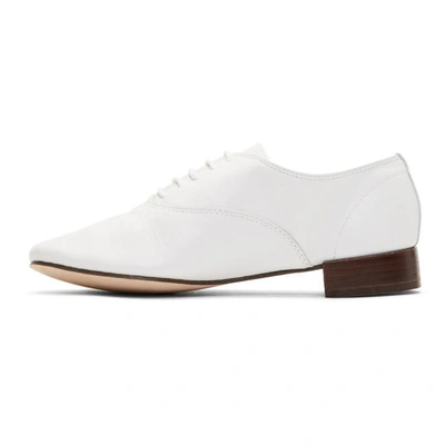 Shop Repetto White Zizi Oxfords In 050 White