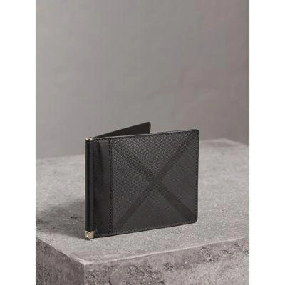 Burberry London Check Money Clip Wallet, Grey, One Size In Charcoal/black