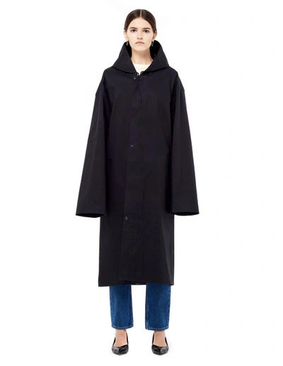 Shop Vetements Mackintosh Hooded Raincoat In Black