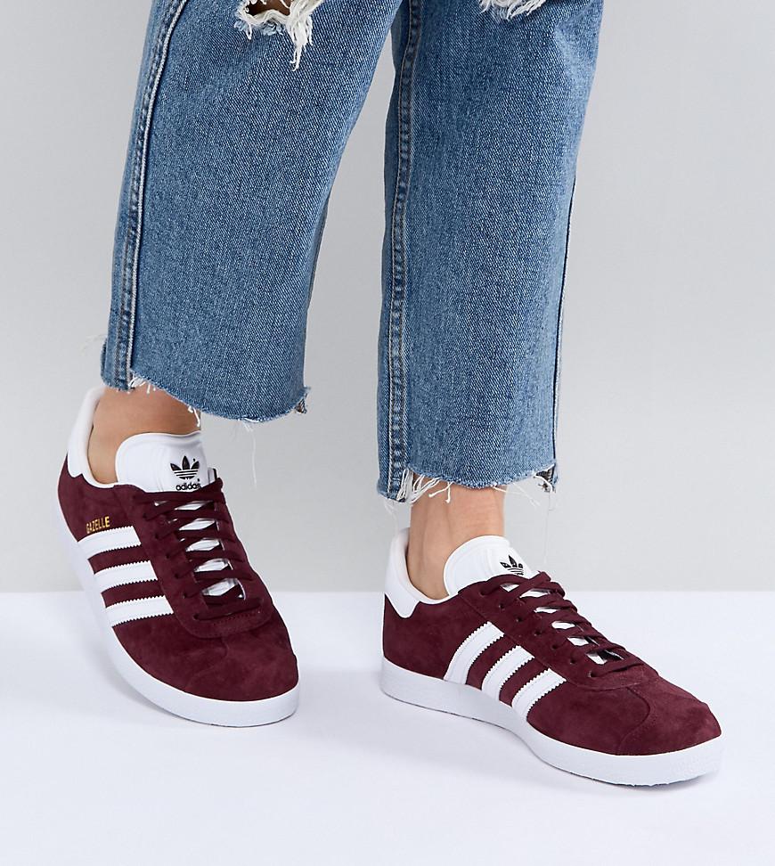burgundy and blue gazelles