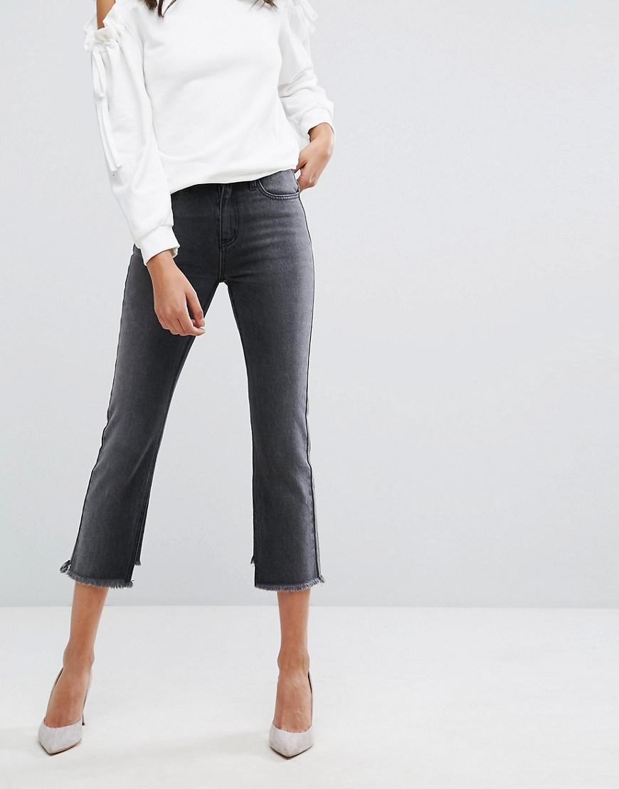 frayed hem mom jeans