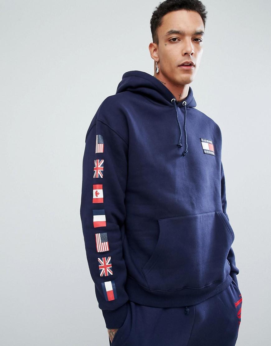 tommy jeans 90s flag logo hoodie in navy