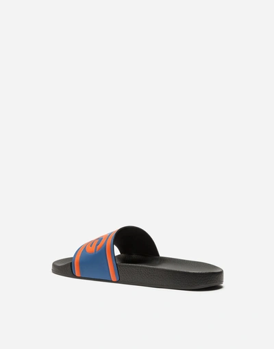 Shop Dolce & Gabbana Slippers In Printed Rubber And Calfskin In Cobalt/orange/black