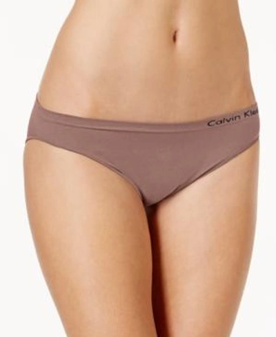 Shop Calvin Klein Pure Seamless Bikini Qd3545 In Sparrow- Nude 03