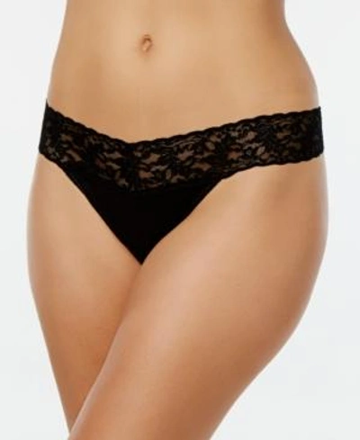 Shop Gucci Organic Cotton Low-rise Lace Thong 891581 In Black