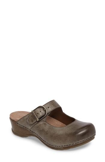 dansko stone distressed clog