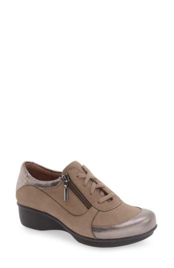 dansko loretta