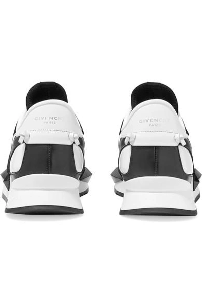 Shop Givenchy Runner 松紧带皮革绒面革拼接氯丁橡胶运动鞋