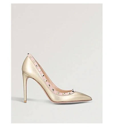 Shop Valentino Rockstud 100 Metallic-leather Courts In Pink Comb