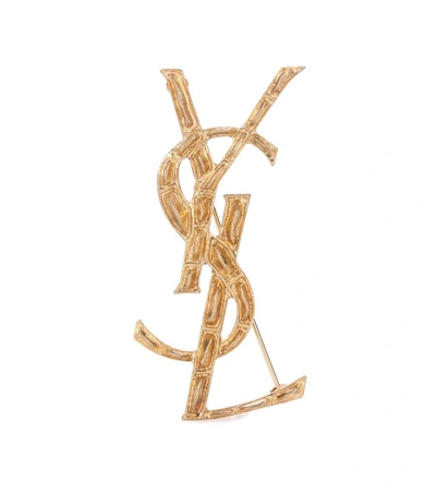 Shop Saint Laurent Opyum Ysl Engraved Brooch In Gold