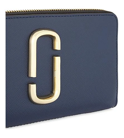 Shop Marc Jacobs Snapshot Saffiano Leather Zipper-around Wallet In Blue Sea Multi