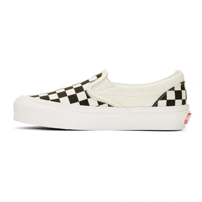 Shop Vans Off-white And Black Checkerboard Og Classic Slip-on Sneakers In Blk/wht Chc