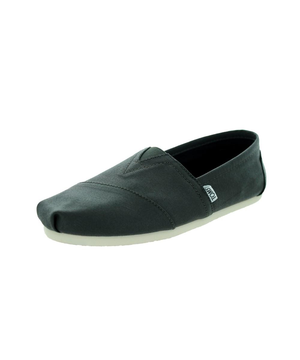 toms men's classic