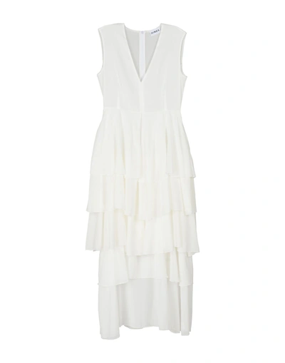 Shop Ainea Langes Kleid In White
