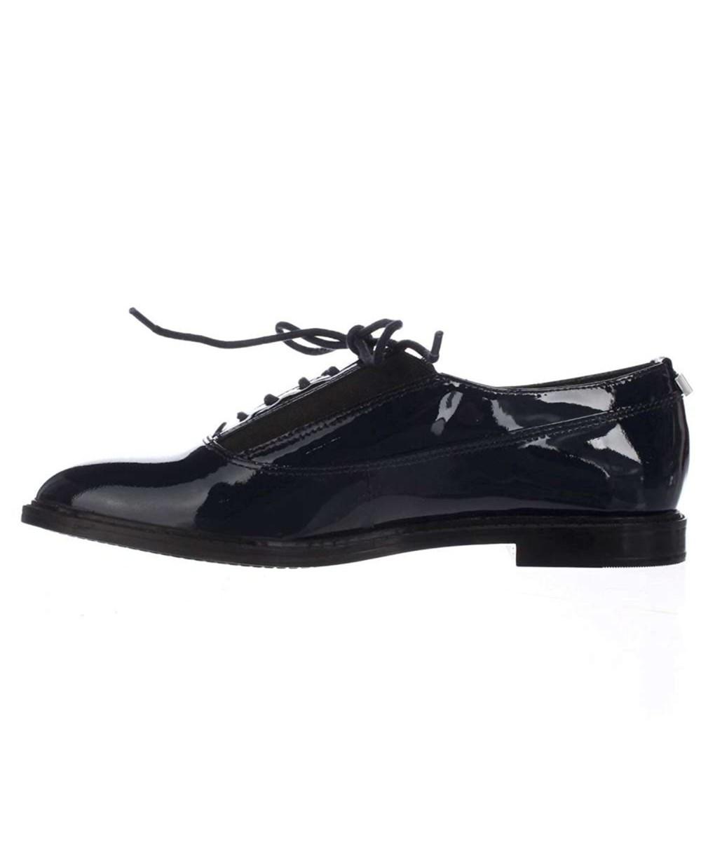 women's pointed toe oxfords