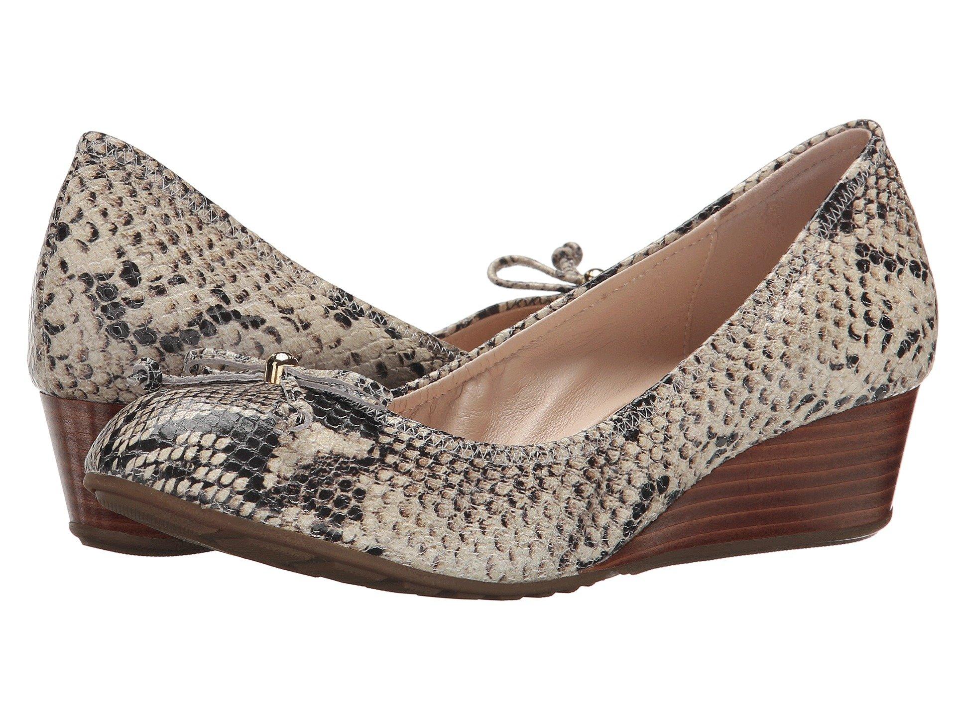tali grand lace wedge