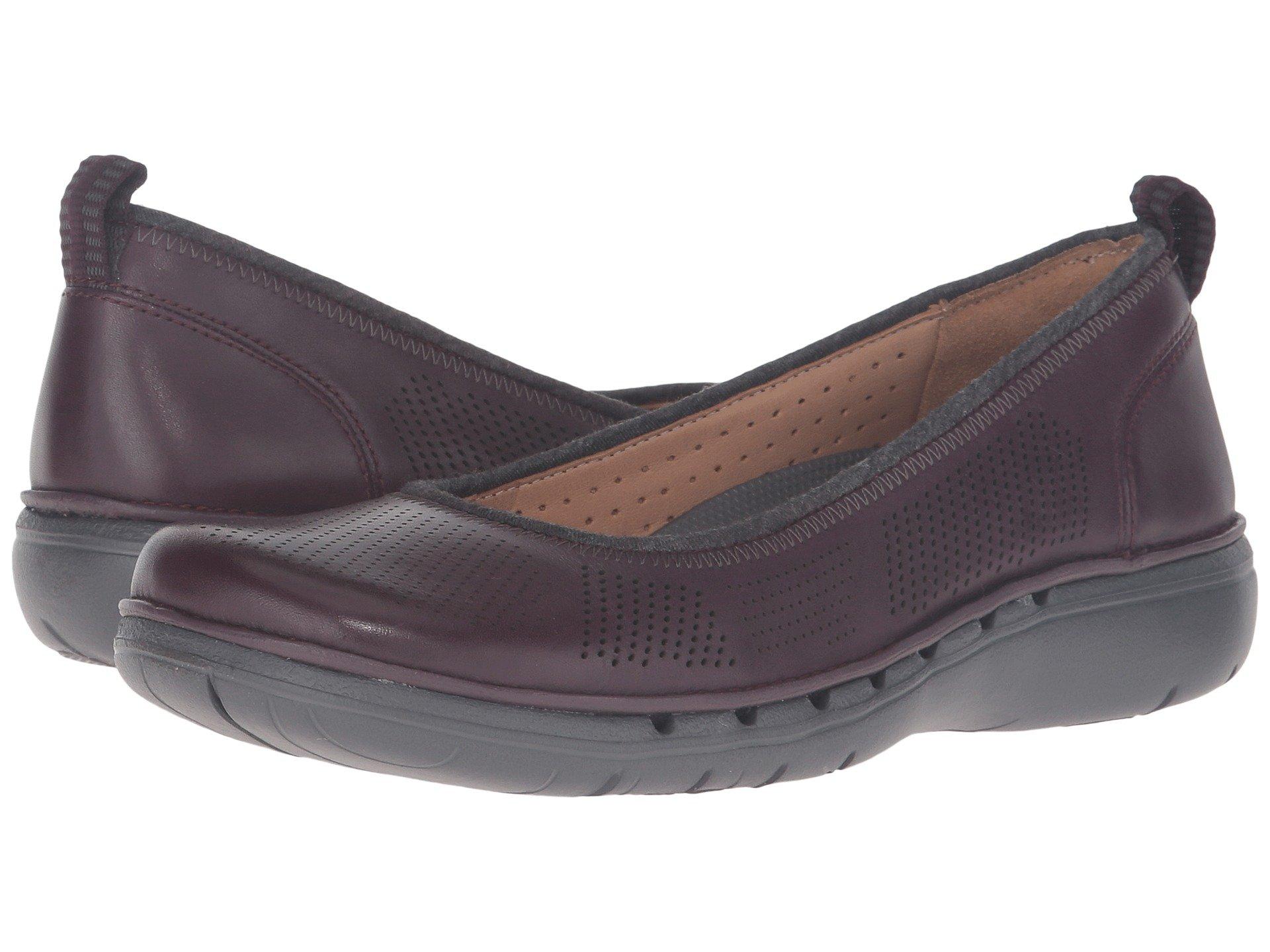 clarks aubergine