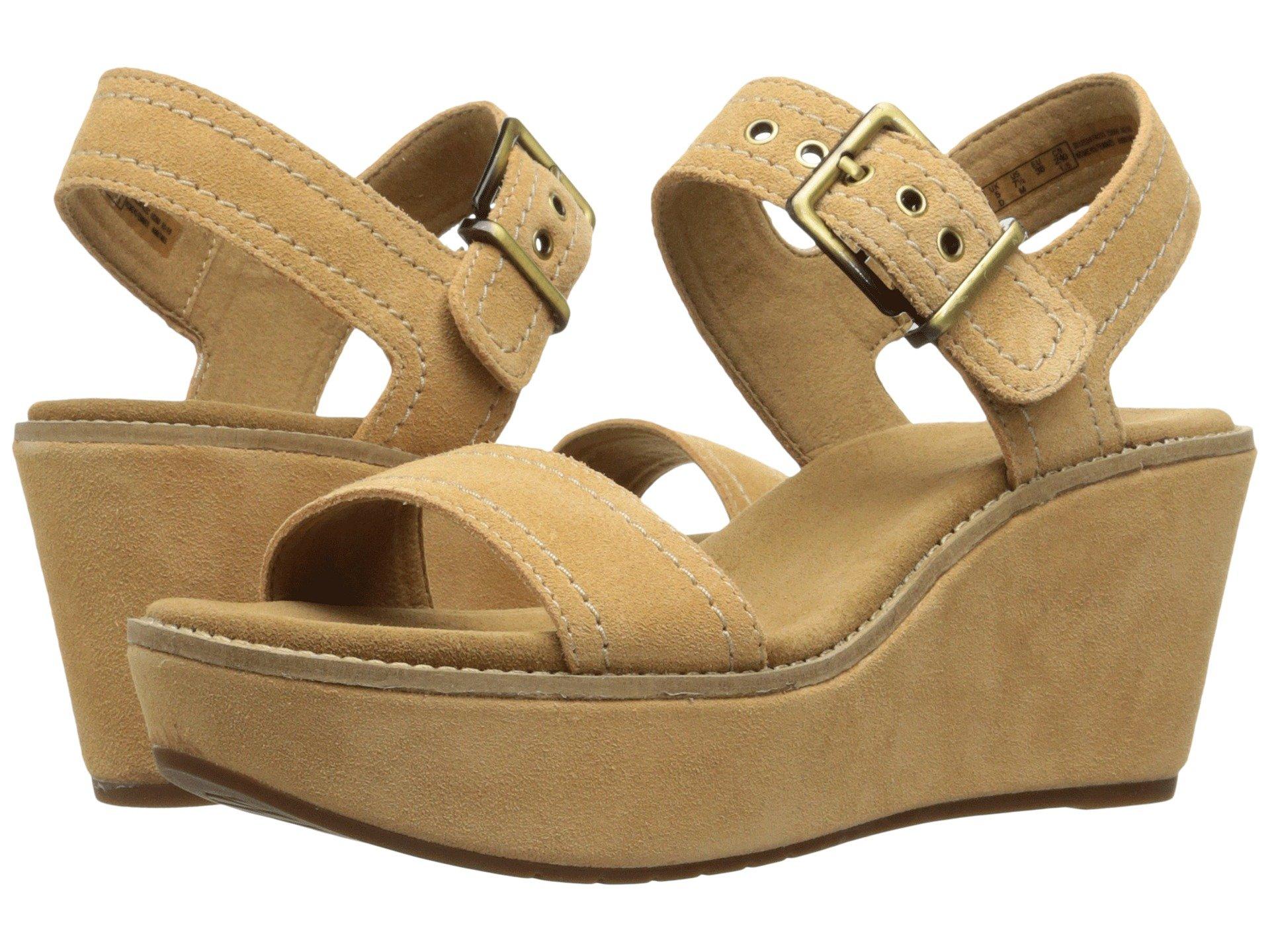 Clarks Aisley Orchid In Light Tan Suede 