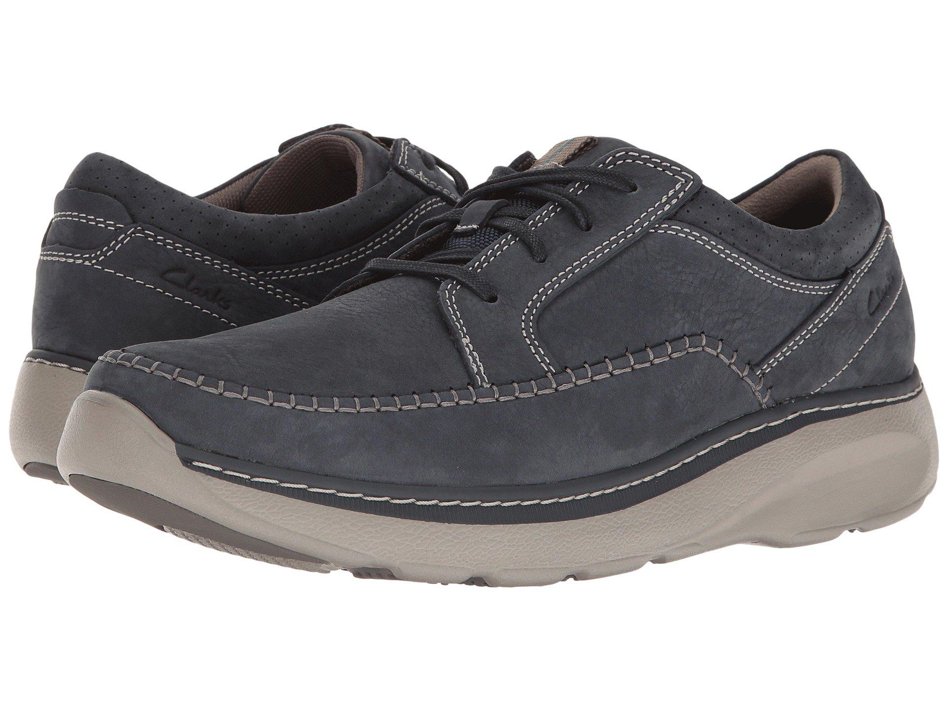 clarks navy nubuck