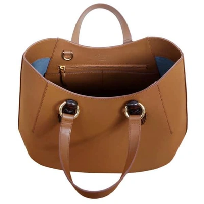 Shop Aevha London Garnet Tote In Tan With Wooden Hardware
