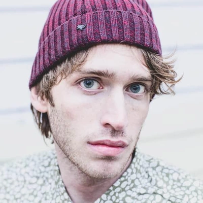 Lords Of Harlech Bob Beanie In Burgundy