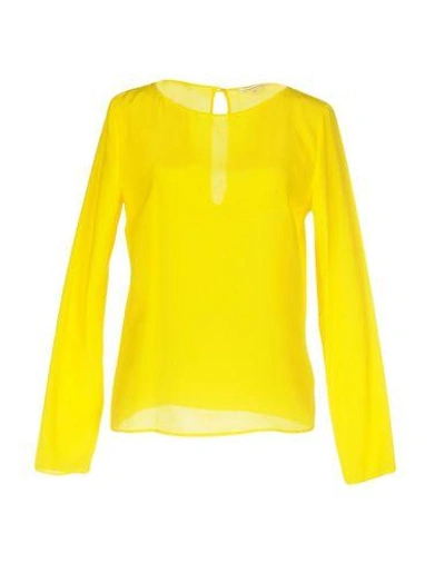Shop Patrizia Pepe Woman Top Yellow Size 8 Silk