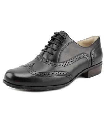 clarks womens black oxfords