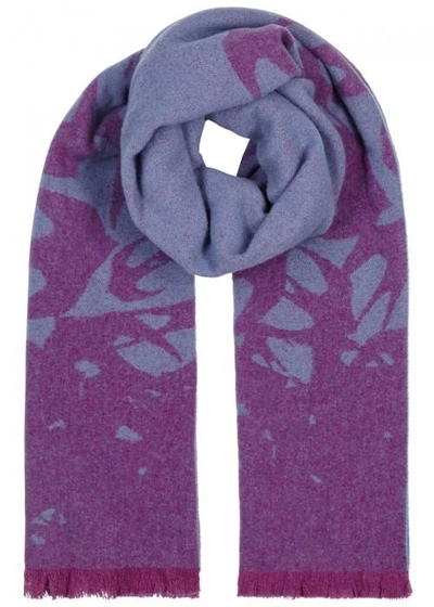 Shop Mcq By Alexander Mcqueen Swallow-jacquard Wool Blend Scarf In Blue